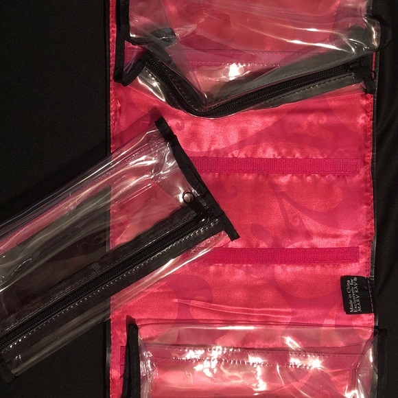 Mary Kay Handbags - LAST ONE - Travel Size Roll Up Storage Bag Brand-New Mary Kay —#101